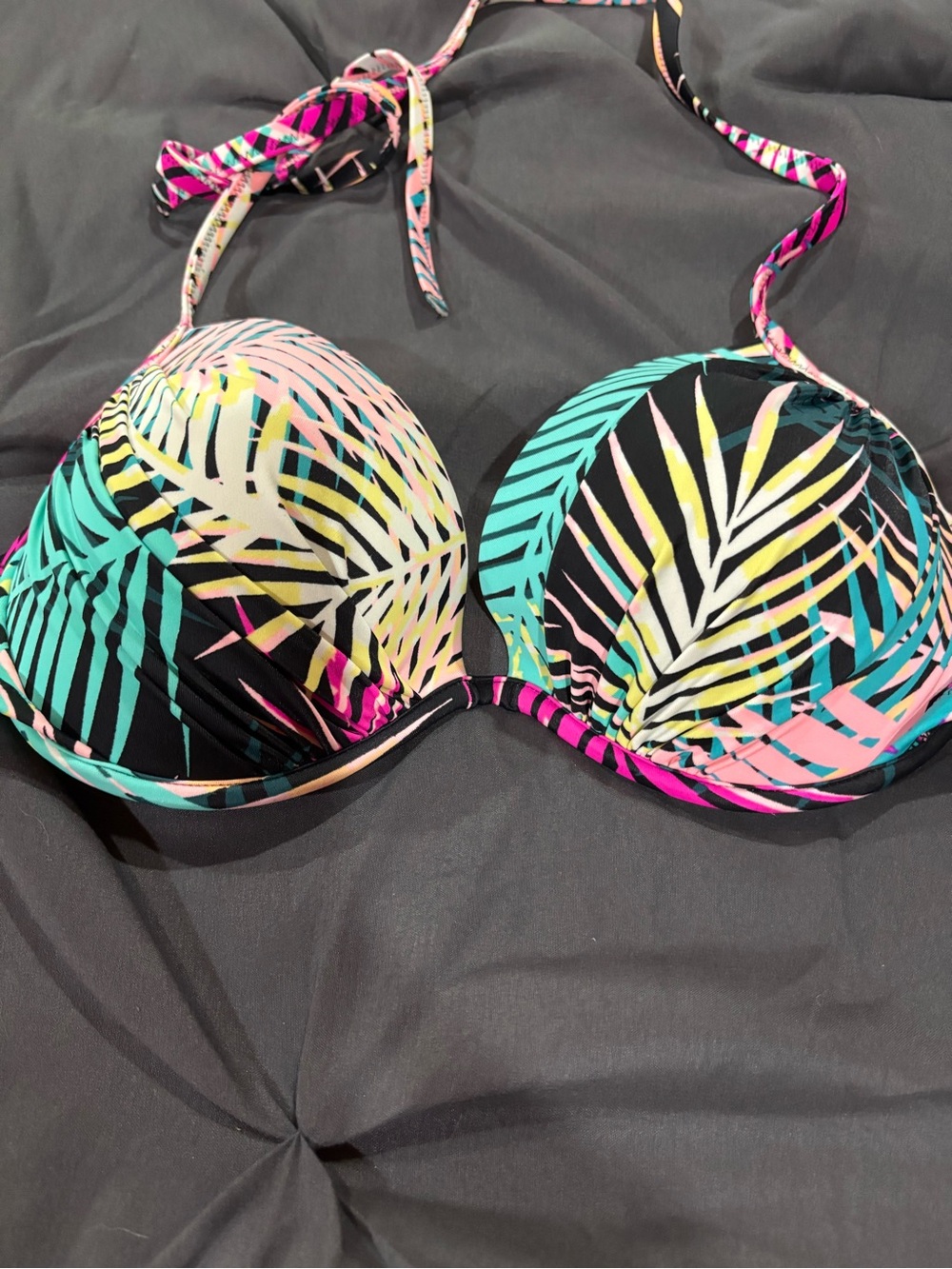 Shade & Shore Palm Print Bikini - Picture 3 of 7